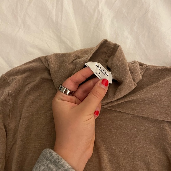 Aritzia Babaton Turtleneck - Picture 2 of 2